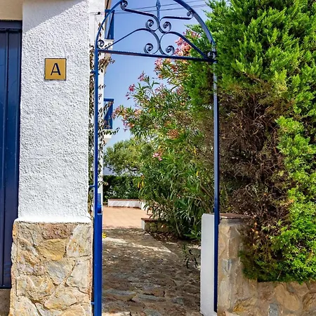 Cau Del Llop 70 Bonito Con Jardin *